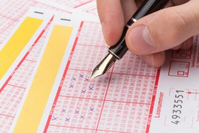 Immagine simbolica di scontrino e numeri vincenti